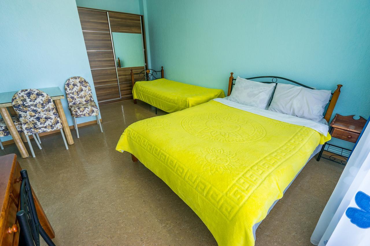 Aniva The Hotel Batumi Exterior foto