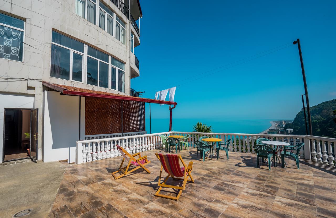 Aniva The Hotel Batumi Exterior foto